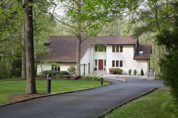 Cost of Driveway Resurfacing in Seattle