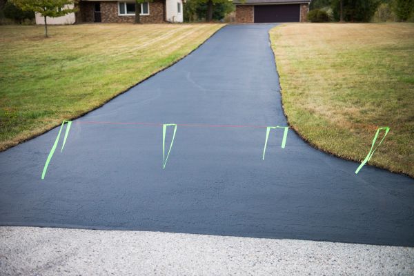 Cost of Residential Asphalt Service in Seattle