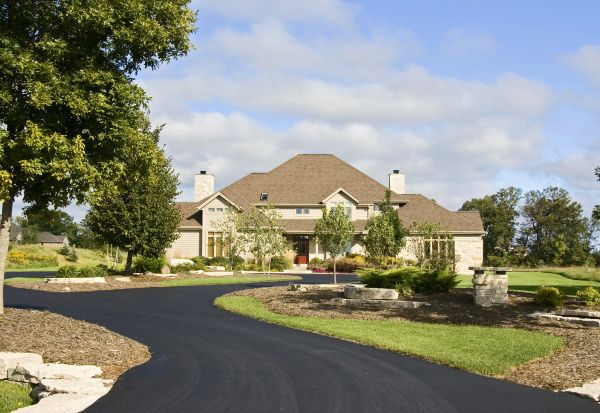 Cost of Paved Driveway Installation in Seattle